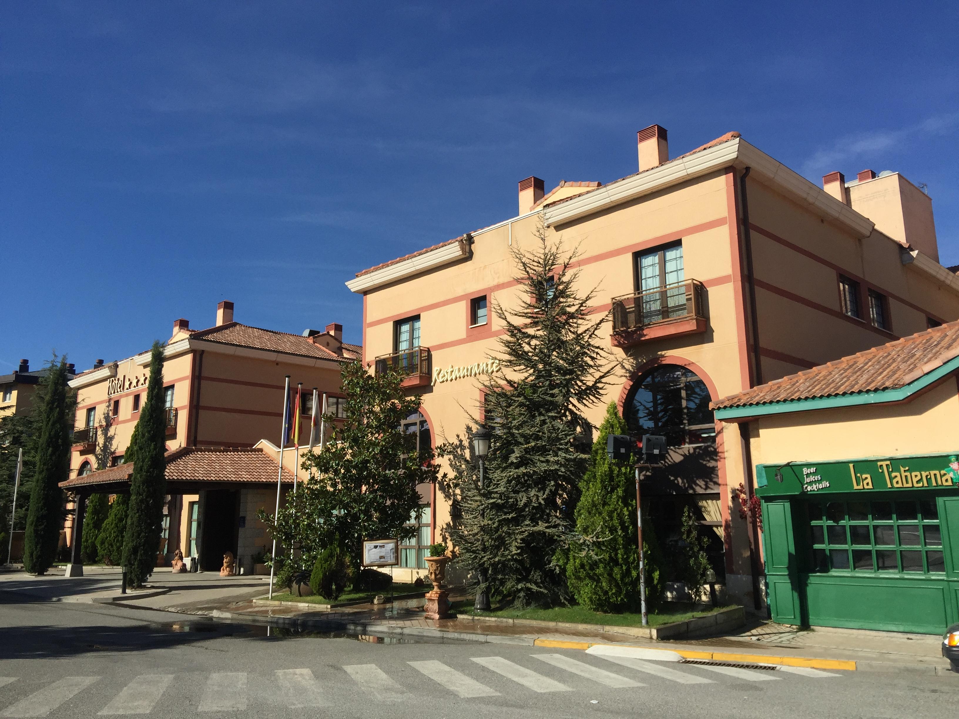 Segovia Sierra De Guadarrama Hotel Los Angeles de San Rafael Luaran gambar